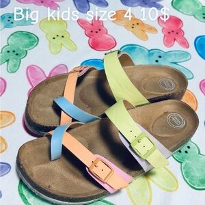 wonder nation Pastel Multi-Strap Buckle Slide Sandals